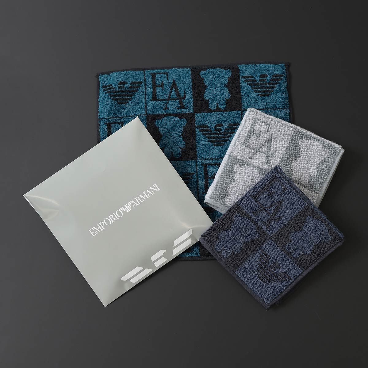 EMPORIO ARMANI EAマンガベア タオルハンカチ 綿100％ 日本製 メンズ