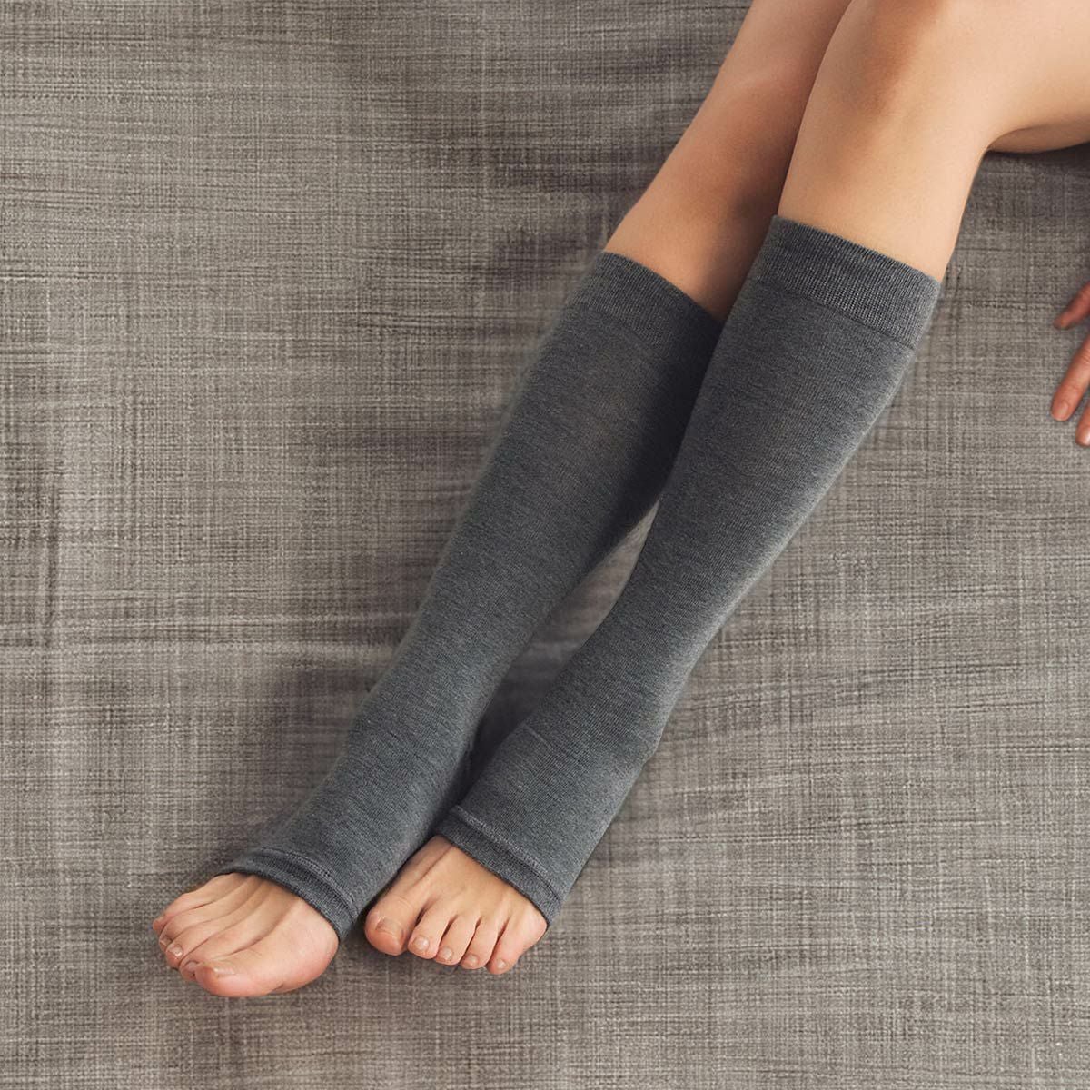 整 トトノ 鉱石プリントで血行促進 オープントゥ ハイソックス TERAX