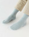 ナイガイみんなのくつした【締めつけない靴下】【女性＆男性2サイズ展開】あたたかアンゴラ毛混総パイルふんわりガーゼクルー丈ルームソックスレディース女性日本製介護履きやすい90361013