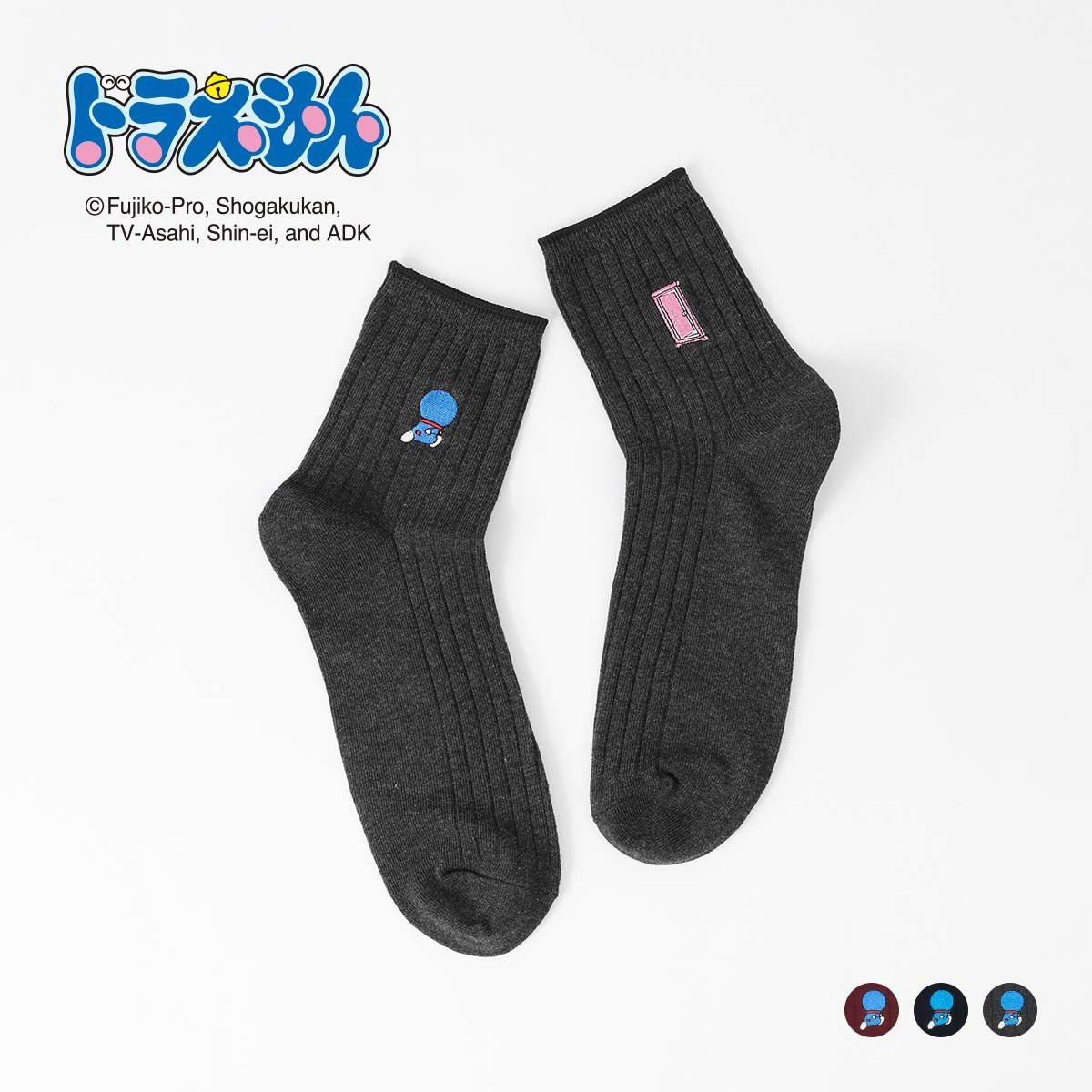 ドラえもん マルチ刺繍 後ろ姿 ショート丈 メンズ カジュアル ソックス