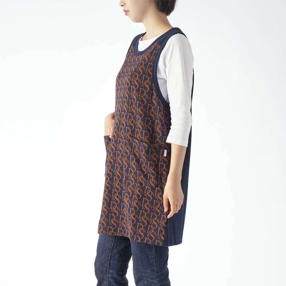 DAKS ダックス エプロン Daks Monogram柄 ニットジャガード 後ボタン