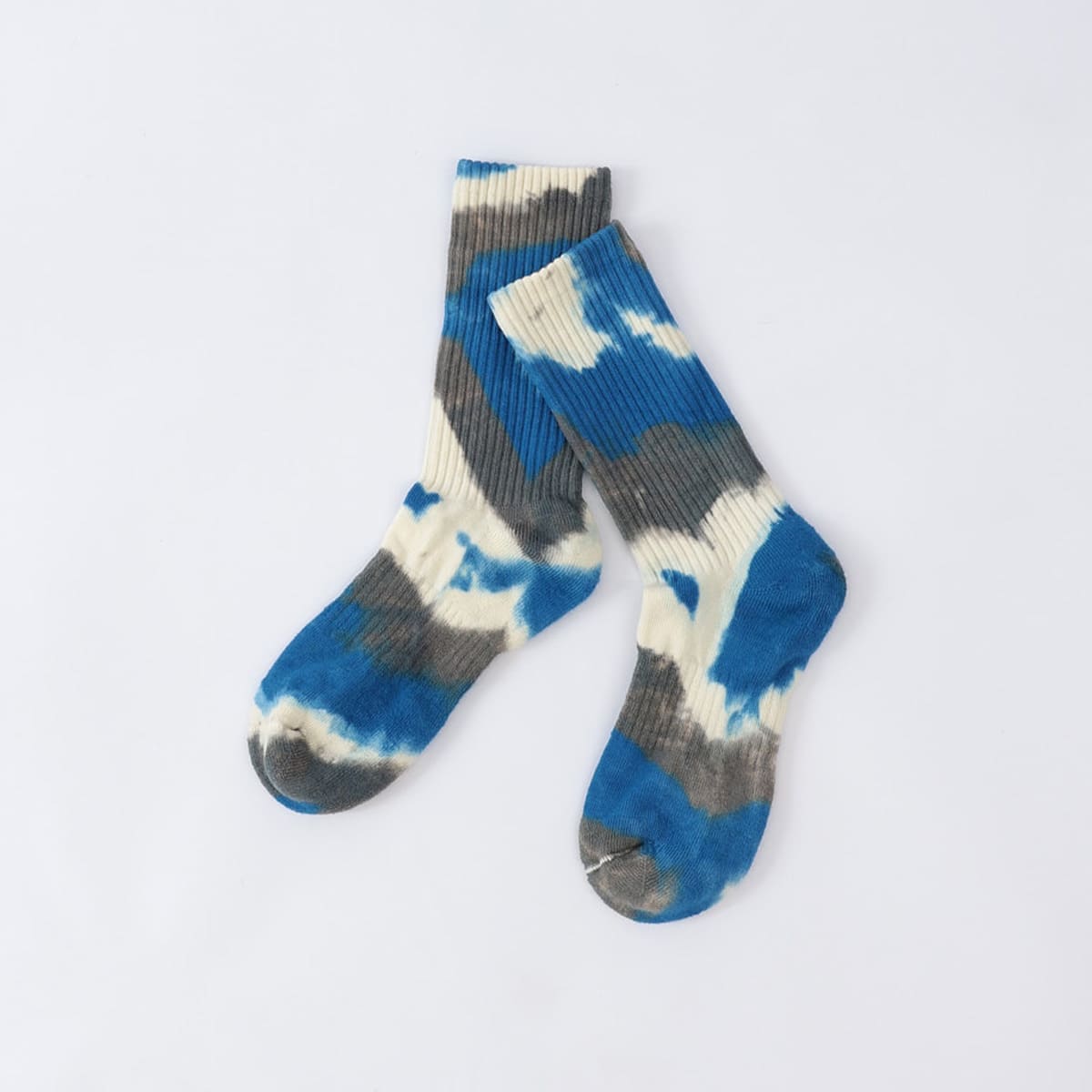 NAIGAI TRAIL MERINO MIX × TIE DYE 登山系インフルエンサー百花さん